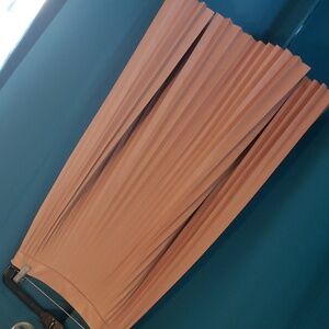 Lulu's faux leather skirt, size S, pink